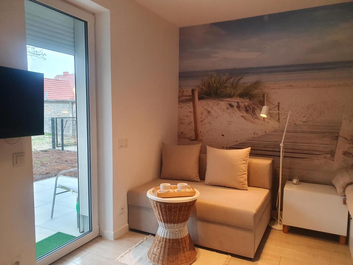 Apartament Beige Z Ogrodkiem Dziwnówek 外观 照片