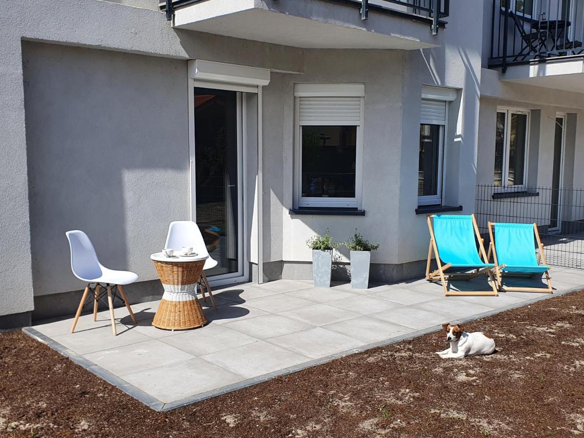 Apartament Beige Z Ogrodkiem Dziwnówek 外观 照片